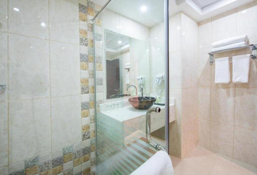 Fotos del hotel Royal Tulip  Llc:  10