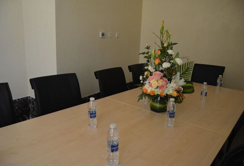 Fotos del hotel Goldstate:  6