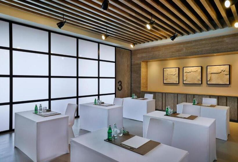 فندق The St. Regis Downtown, Dubai