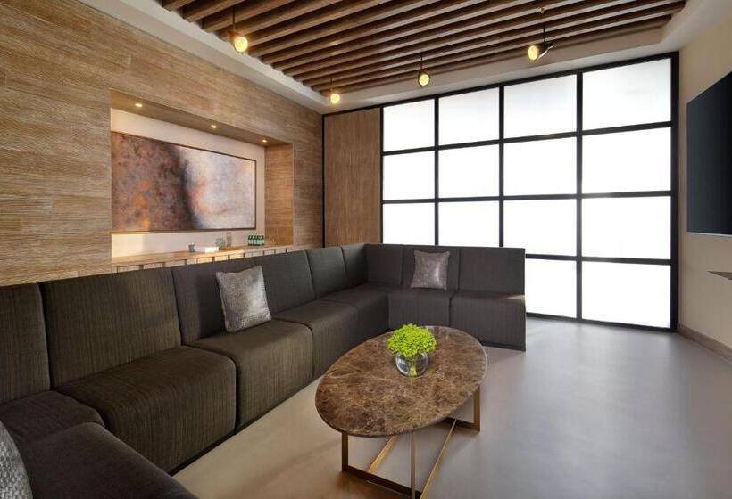 فندق The St. Regis Downtown, Dubai