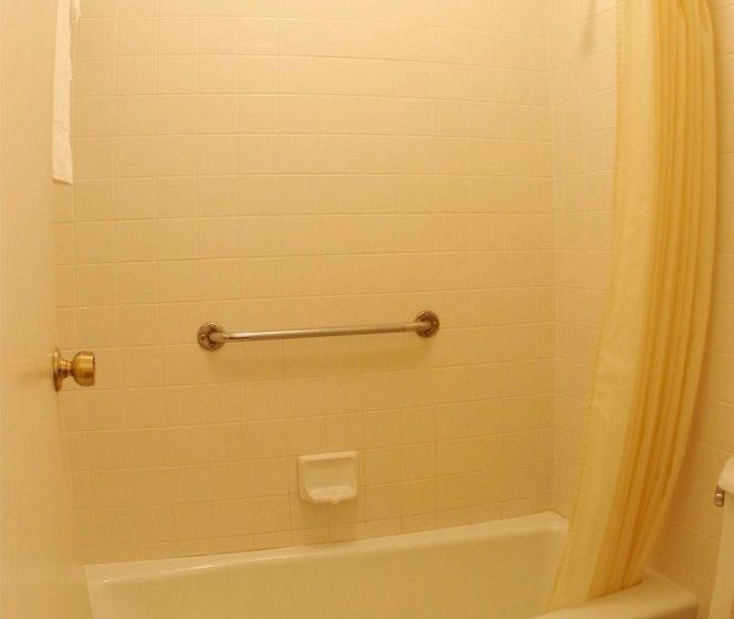 모텔 Quality Inn