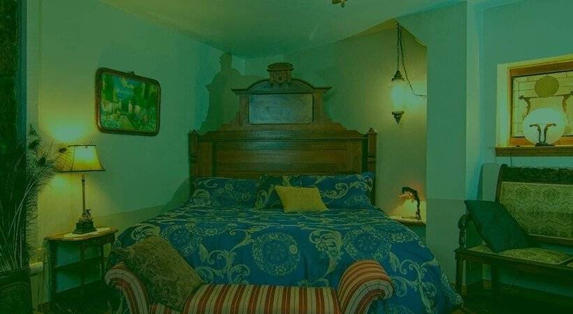 تختخواب و صبحانه Benton Place Inn