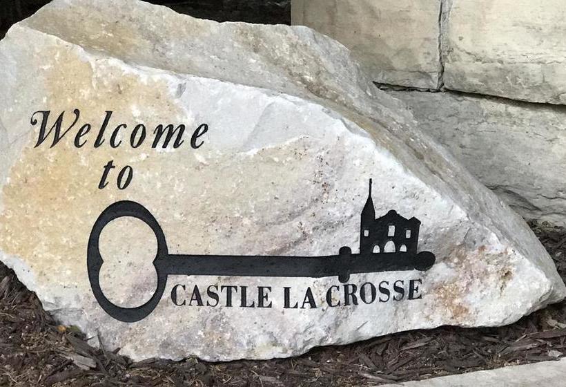 Castle La Crosse Bed And Breakfast