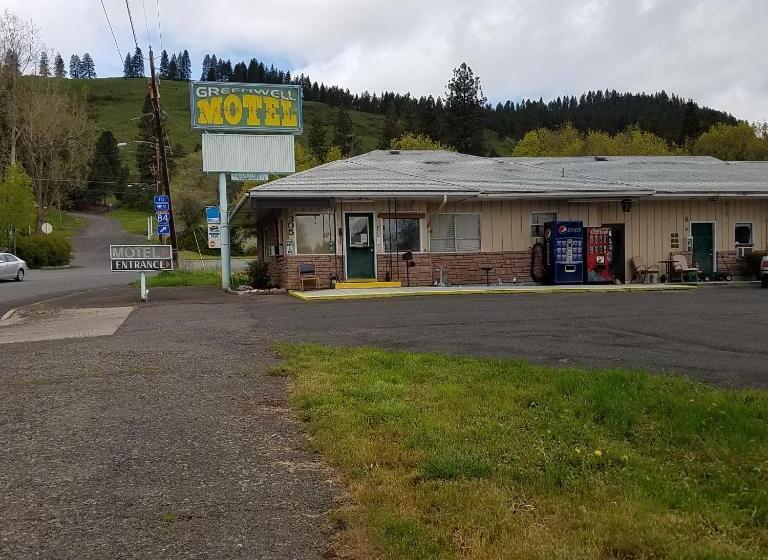 Greenwell Motel