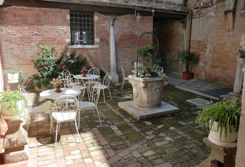 Fotos del hotel Cà Nobile Corner:  10