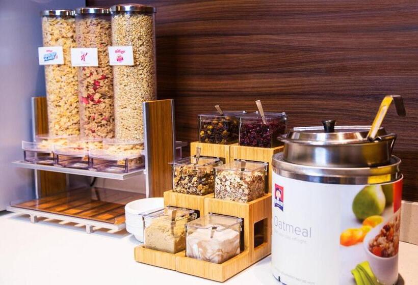 هتل Fairfield Inn & Suites By Marriott Pocatello