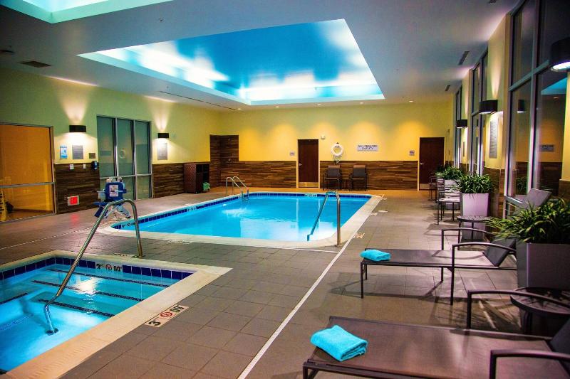 هتل Fairfield Inn & Suites By Marriott Pocatello