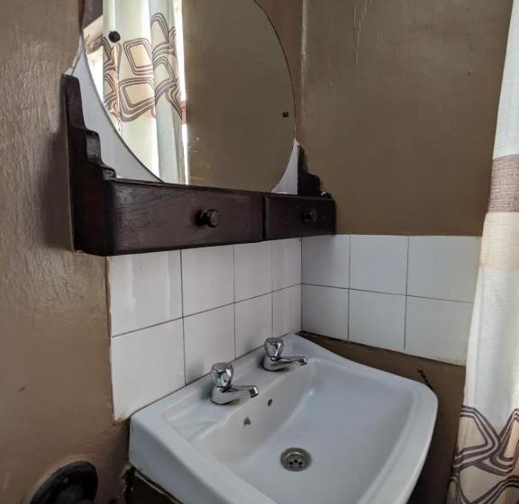 هتل Flamingo Guest House Znz