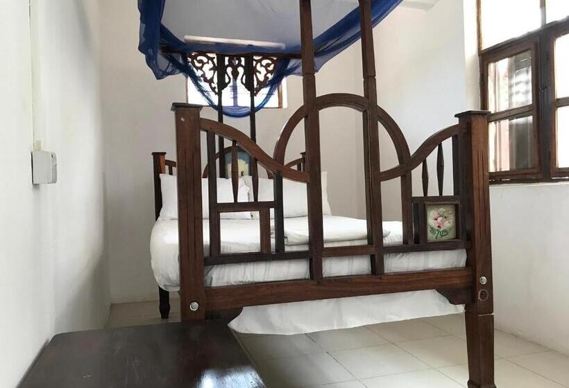 هتل Flamingo Guest House Znz