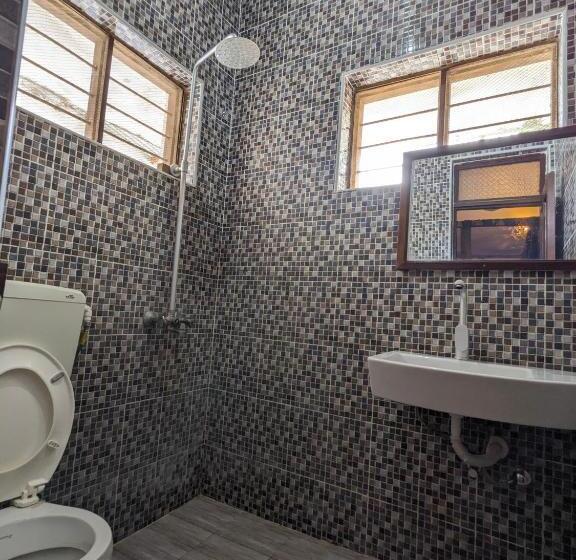هتل Flamingo Guest House Znz