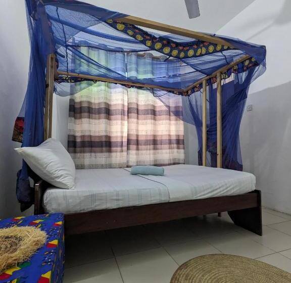 هتل Flamingo Guest House Znz