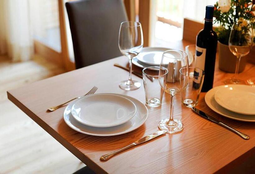 هتل Guesthouse St Nikolaus