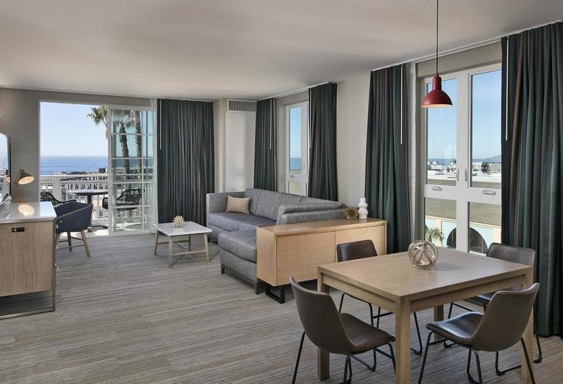 فندق Inn At The Pier Pismo Beach, Curio Collection By Hilton