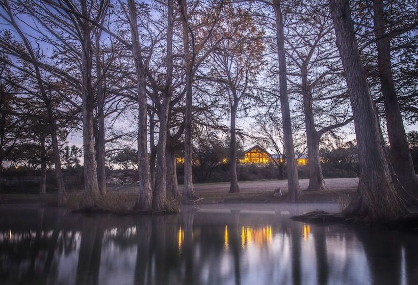 酒店 Joshua Creek Ranch