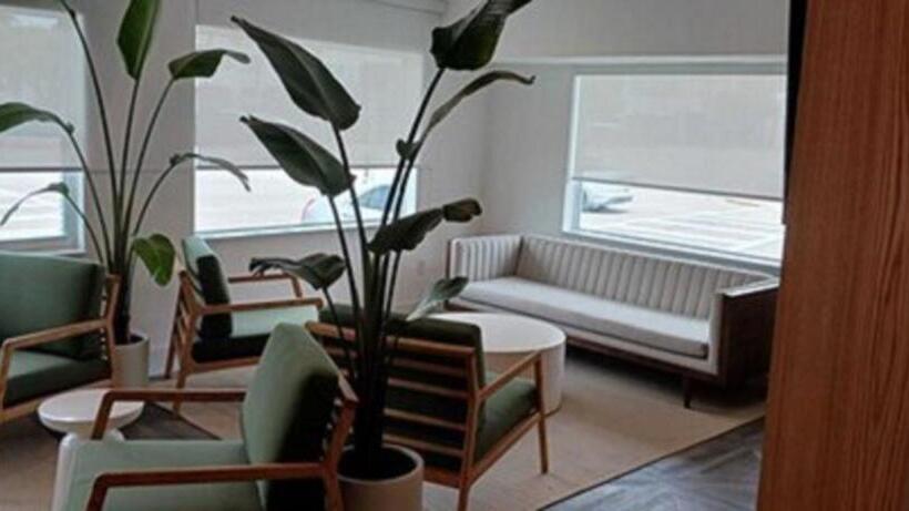 בית מלון כפרי Park Royal Miami Beach