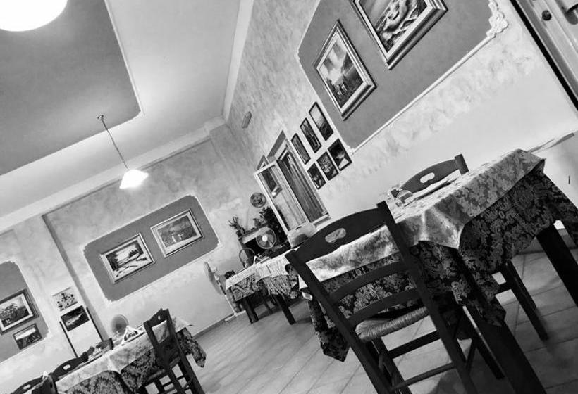 Отель Ristorante La Decanata