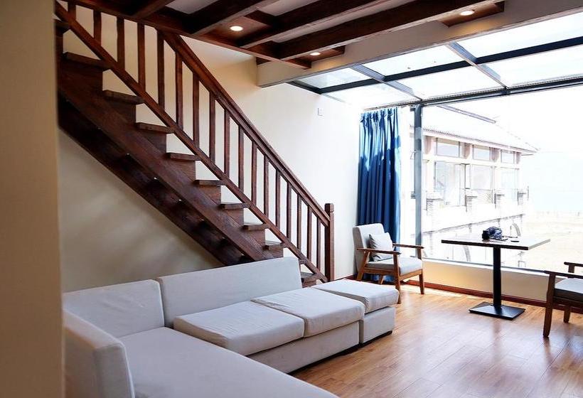 فندق Yonsamity Inn Lugu Lake