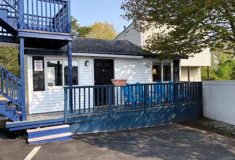 Island View Motel