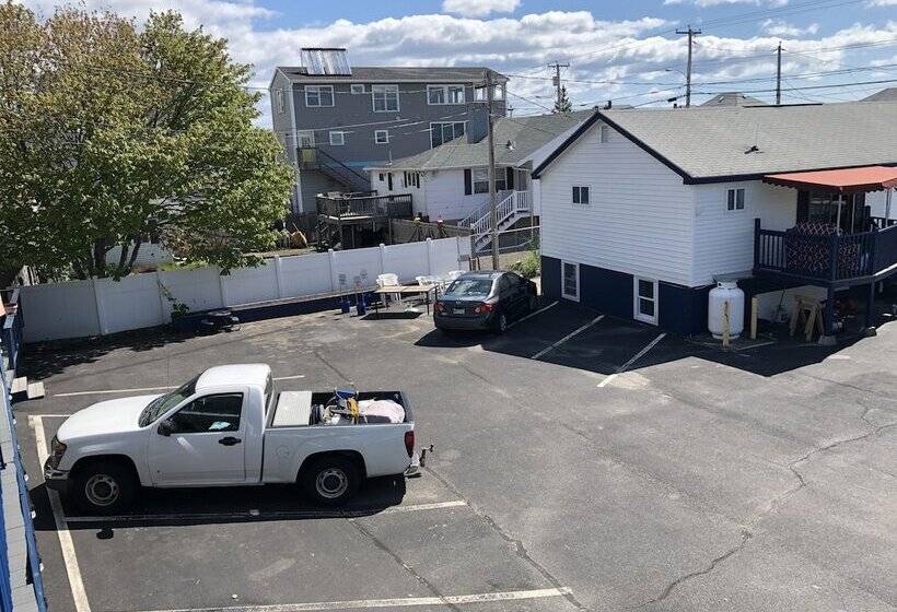 Island View Motel
