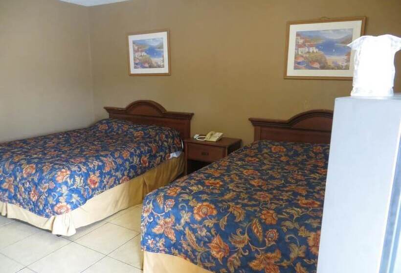 מוטל Travel Inn & Suites