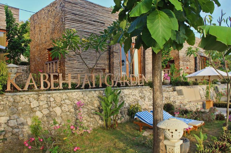 리조트 Kabeh Jati Garden Villa & Restaurant