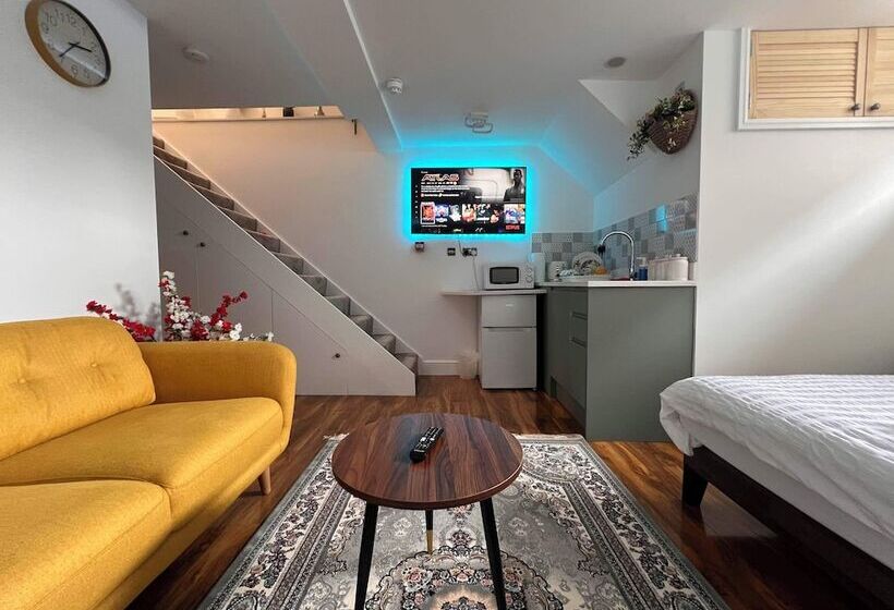 هتل Haven Homes