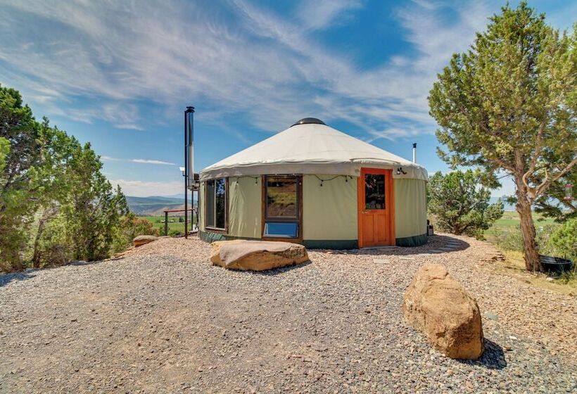 Mountainside Yurt W/ Views < 3 Mi To Black Canyon!
