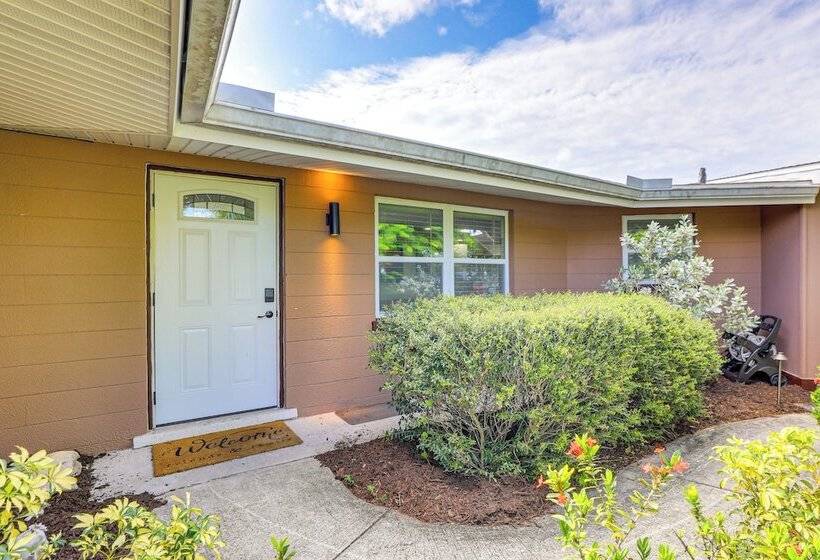 Peaceful Port Charlotte Home W/ Private Pool!