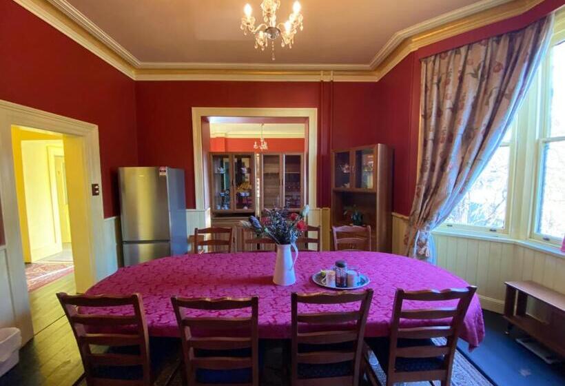بنسيون Ellstanmor Guesthouse Cooma