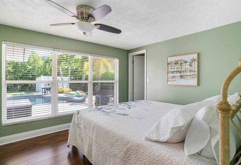 پانسیون Luxe 3br Siesta Key Home Pool