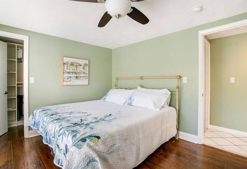 پانسیون Luxe 3br Siesta Key Home Pool