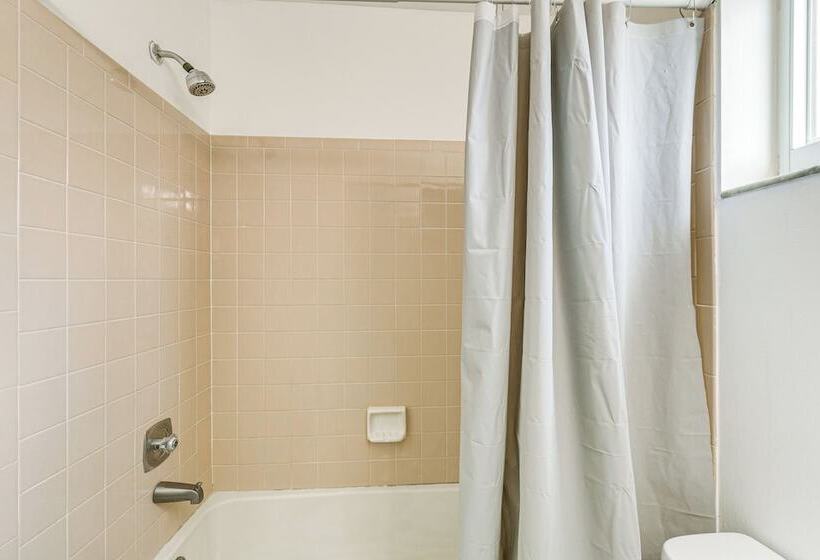 5 Mi To Beach: Pet Friendly Port Charlotte Home