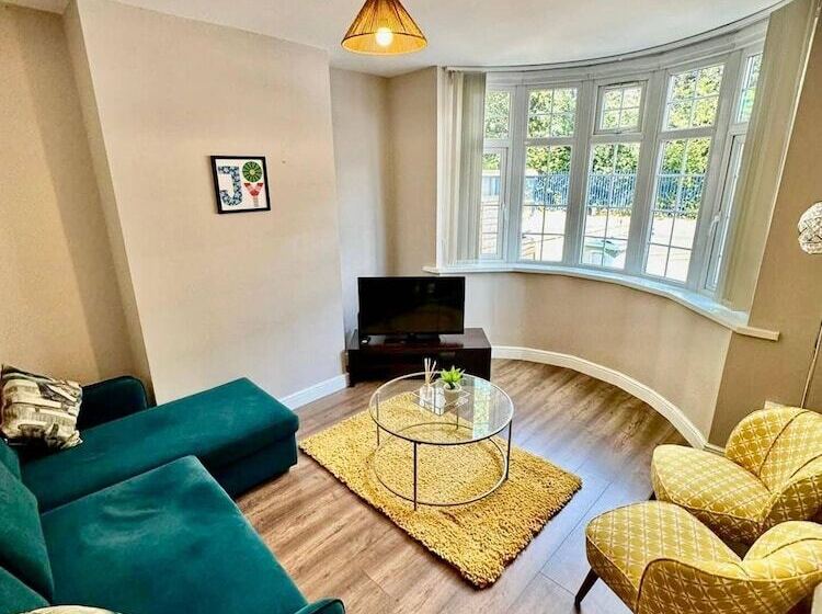 اقامتگاه Cosy 3 Bed House In Birmingham With Free Parking