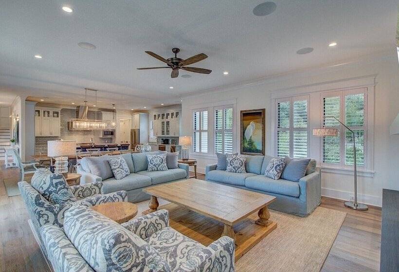 4 36th Avenue By Avantstay Chef S Kitchen, Rooftop & Pool!