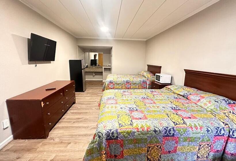 Budget Inn