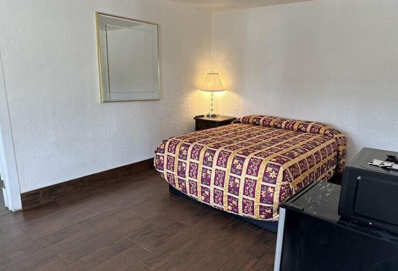 Budget Motel