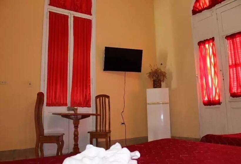 Casa Hostal Damilsy