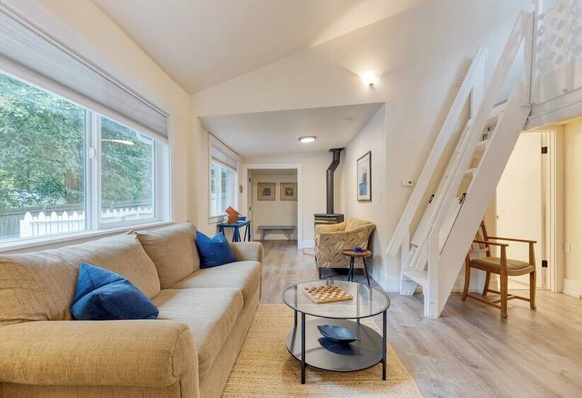 Cottage By The Bay By Avantstay 0.5mi To Beach!