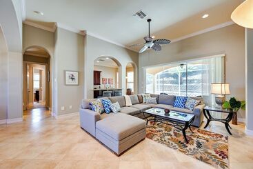 Marco Island Home W/ Private Pool: 3 Mi Beach!