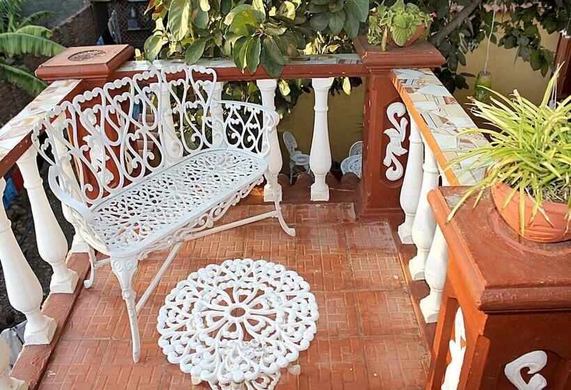 膳宿费 Hostal Sun Life Trinidad