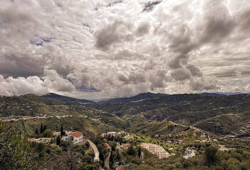 اقامتگاه Casa The Espana Cozy Andalusian Retreat In Competa