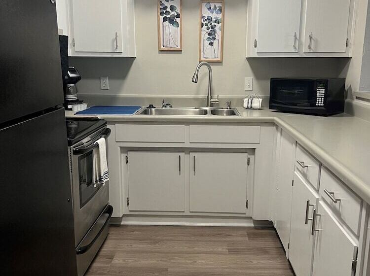 The Moorings Hotel And Marina