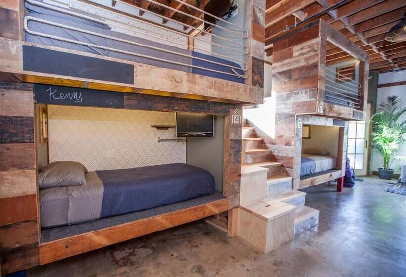 Albergue Podshare East Hollywood