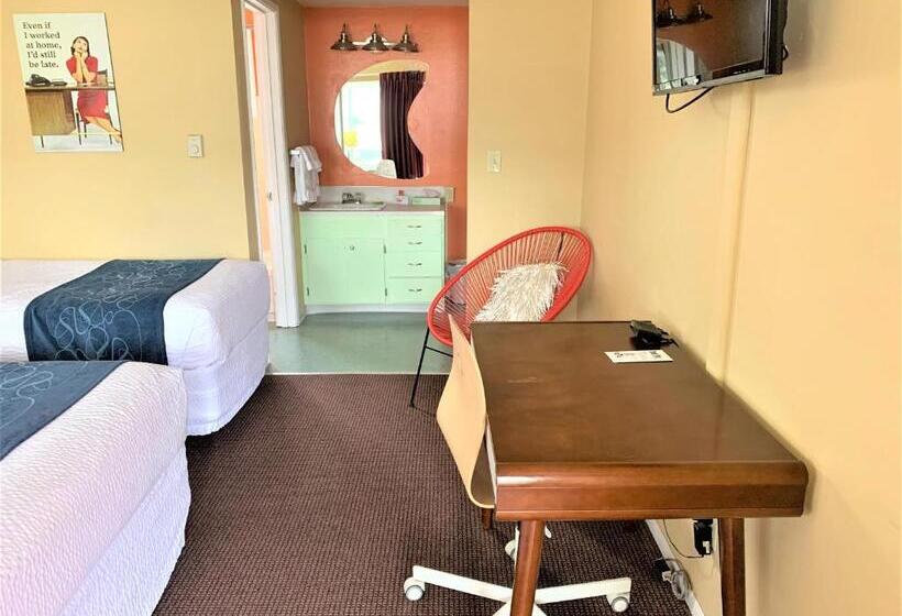 Atomic Motel