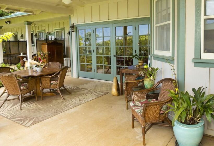 צימר Iao Valley Inn