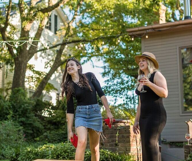 住宿加早餐  West Park Gardens