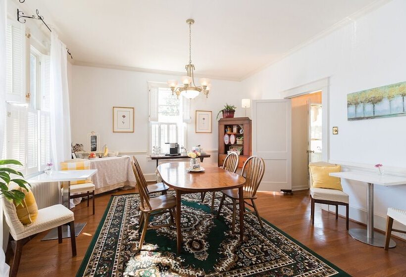 住宿加早餐  West Park Gardens