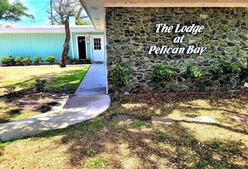 Pelican Bay Resort