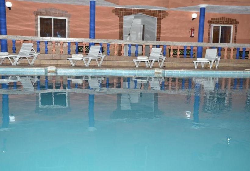 هتل Beach Club La Perle