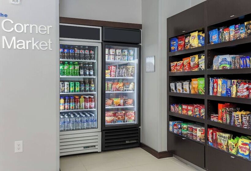 هتل Fairfield Inn & Suites By Marriott Wichita Falls Northwest